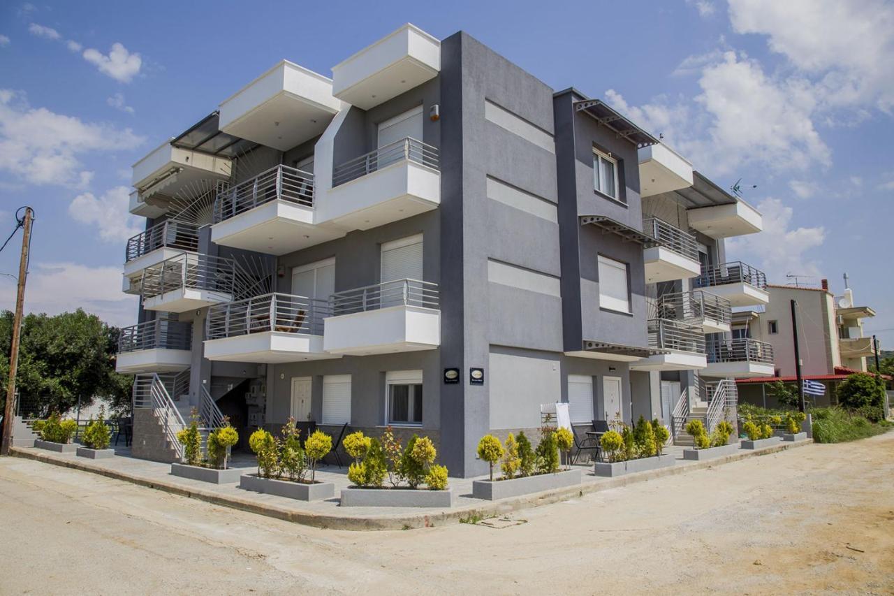 Kasta Bnb Ofrinion Exterior photo